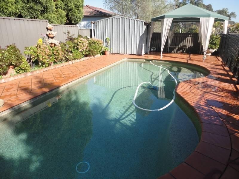 42 Robertson Street, Guildford West NSW 2161