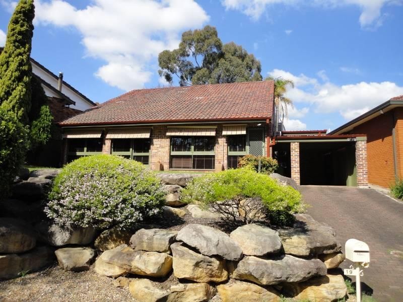 19 Curran Street, Prairiewood NSW 2176