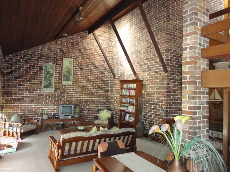 19 Curran Street, Prairiewood NSW 2176