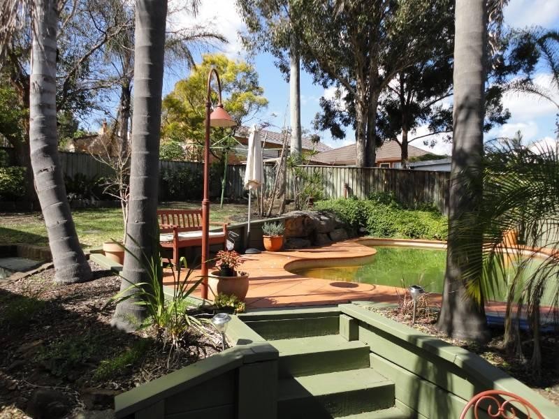 19 Curran Street, Prairiewood NSW 2176