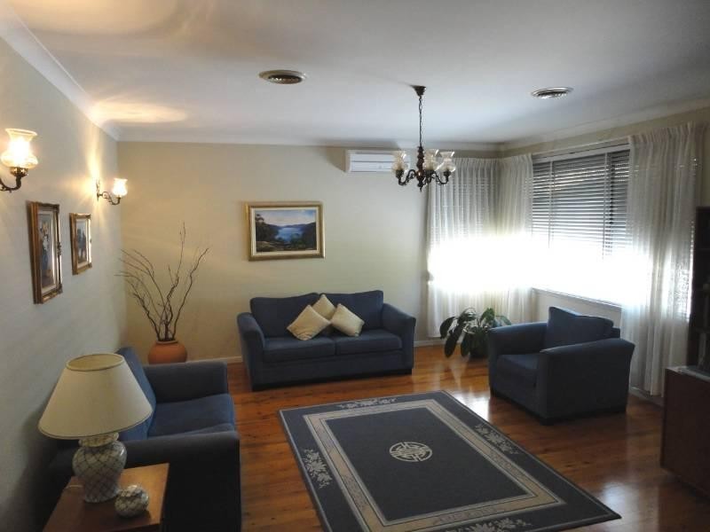 Fairfield West NSW 2165