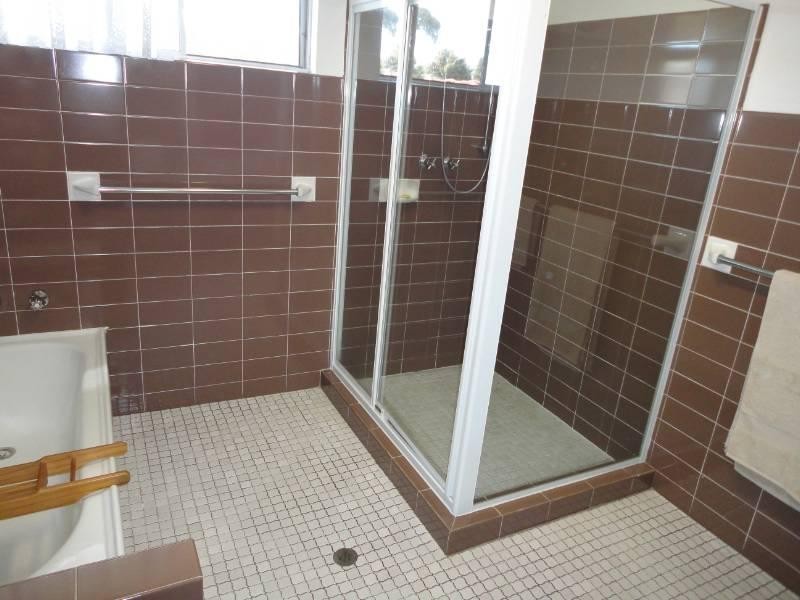 Fairfield West NSW 2165