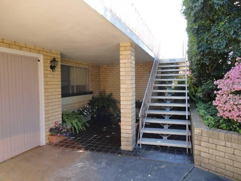 Fairfield West NSW 2165