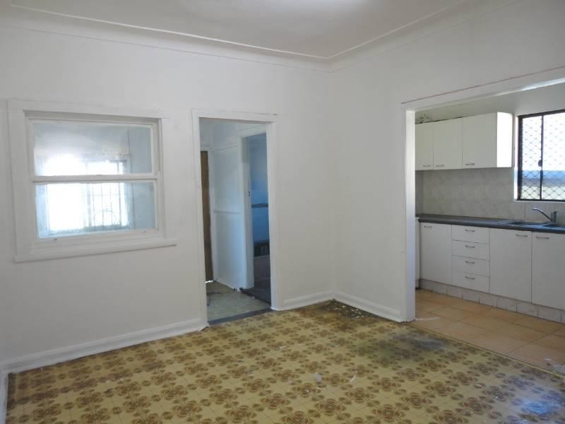 4 Roebuck Street, Cabramatta NSW 2166