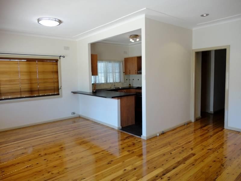 20 Evans Street, Fairfield Heights NSW 2165