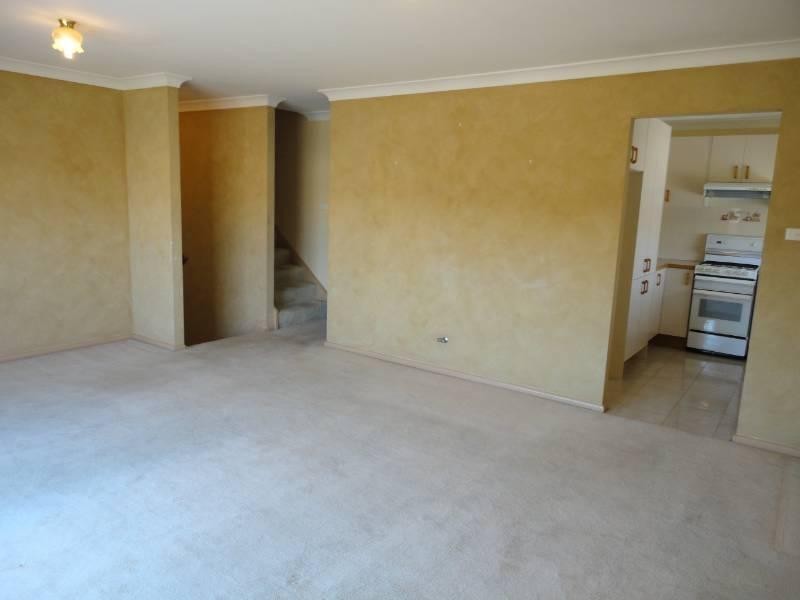 20 Evans Street, Fairfield Heights NSW 2165