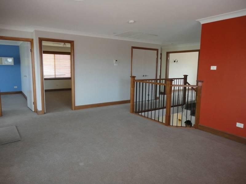 25 Rafter Crescent, Abbotsbury NSW 2176