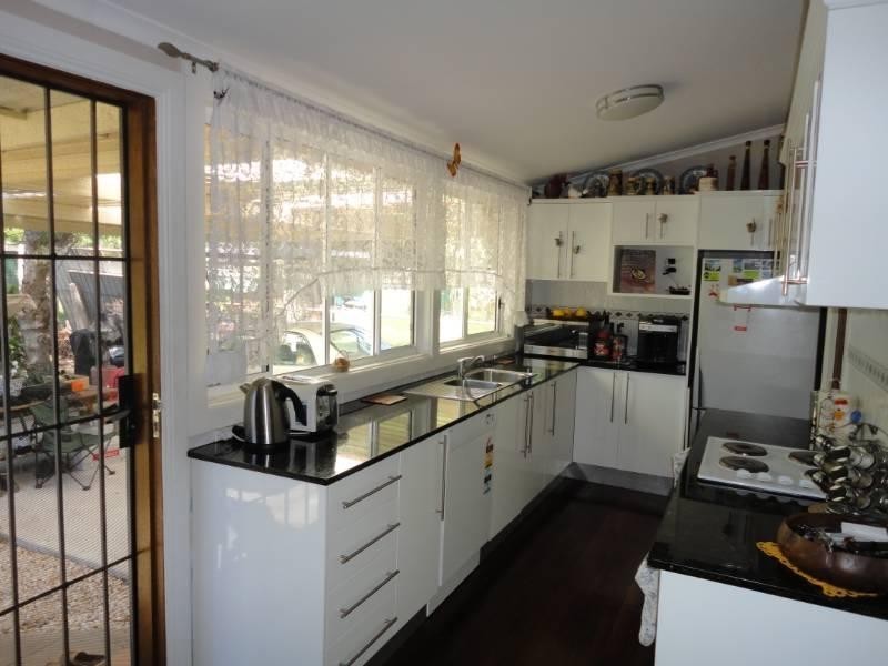 33 East Parade, Fairfield NSW 2165