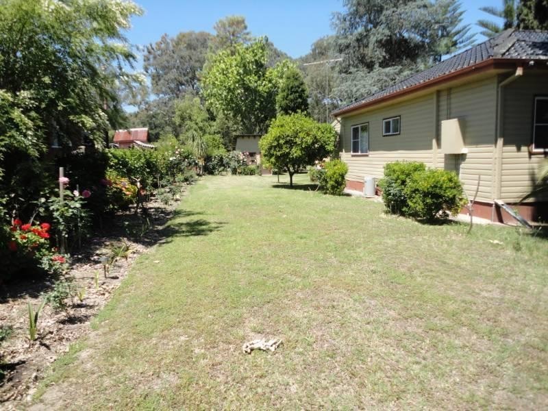 33 East Parade, Fairfield NSW 2165