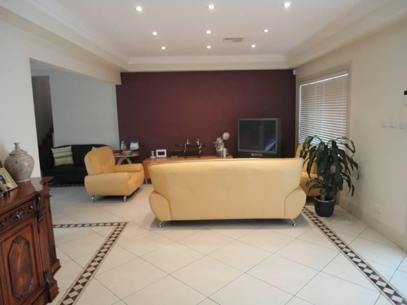 122 Camden Street, Fairfield Heights NSW 2165