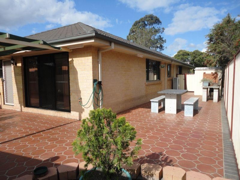 2 Lenton Avenue, Fairfield West NSW 2165