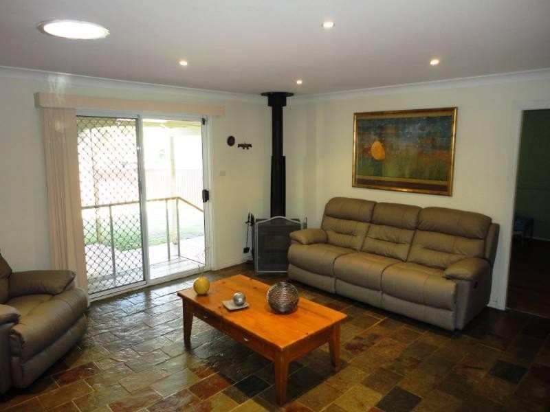 8 Isis Street, Fairfield West NSW 2165