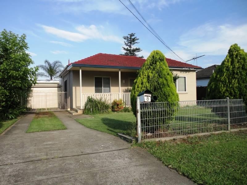 125 Bardia Parade, Holsworthy NSW 2173