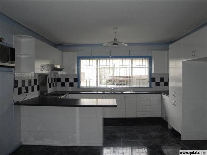 Fairfield East NSW 2165