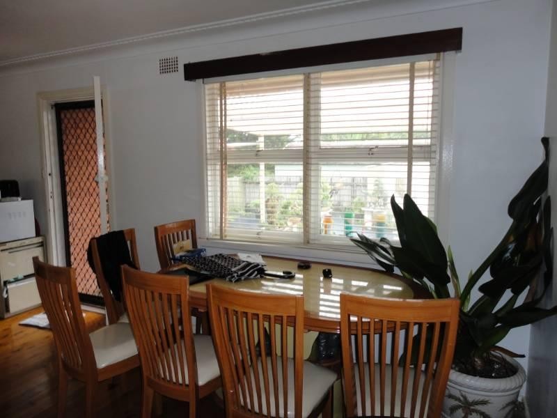 166 Maud Street, Fairfield West NSW 2165