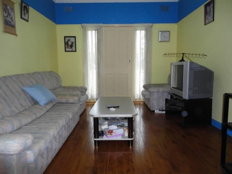 3 Harden Street, Canley Heights NSW 2166