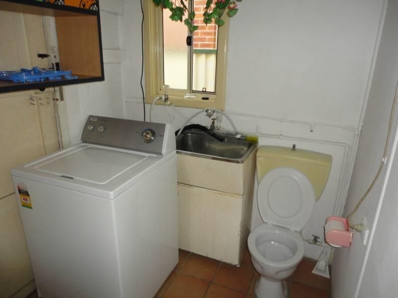 3 Harden Street, Canley Heights NSW 2166