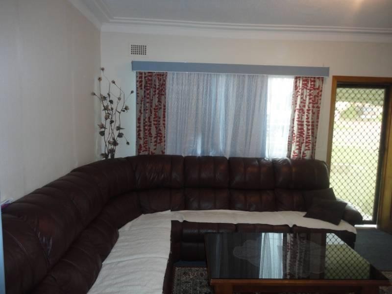 27 Throsby Street, Fairfield Heights NSW 2165