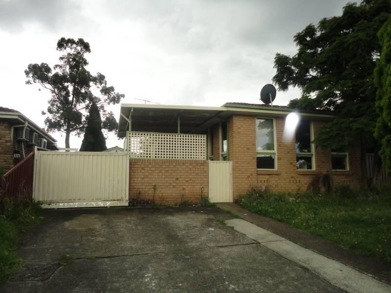 454 Hamilton Road, Fairfield West NSW 2165