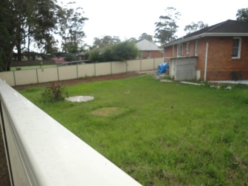 2/20 Dalkeith Street, Busby NSW 2168