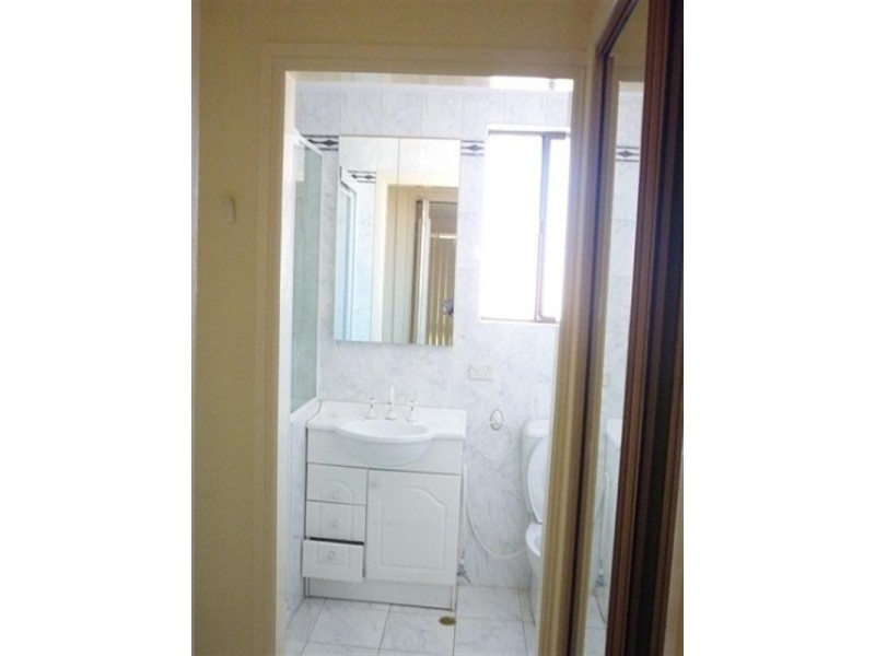 Greenfield Park NSW 2176