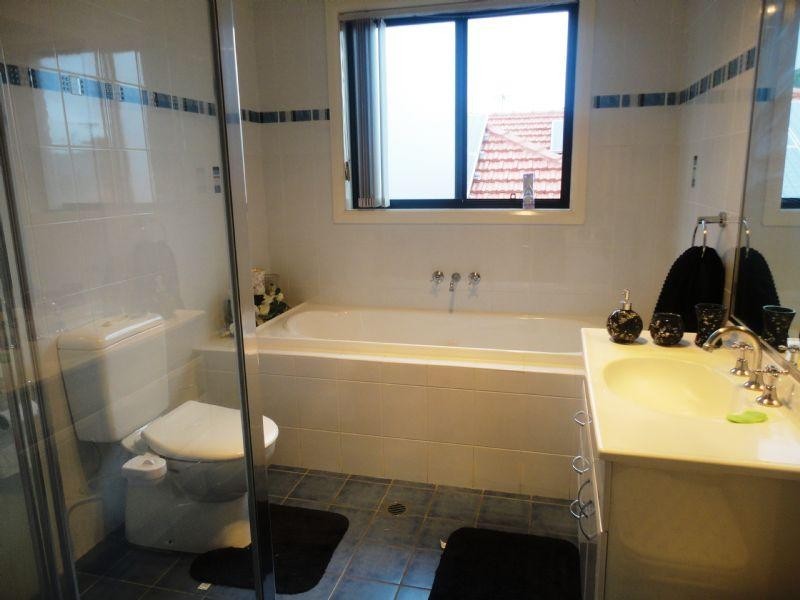 99A Harris Street, Fairfield NSW 2165