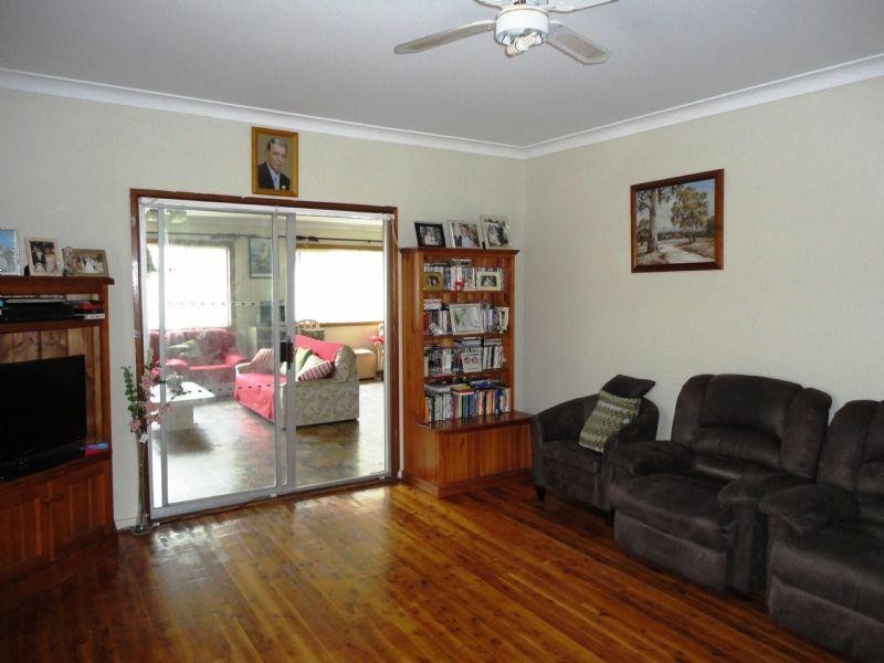 26 Bland Street, Carramar NSW 2163