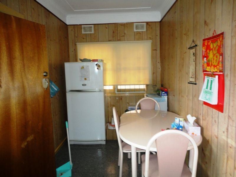 11 Stella Street, Fairfield Heights NSW 2165