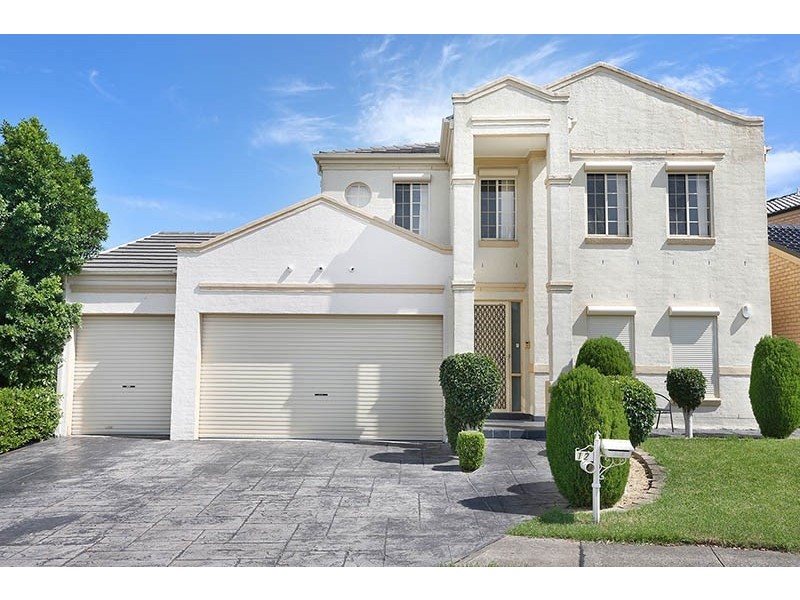 12 Zircon Street, Bossley Park NSW 2176