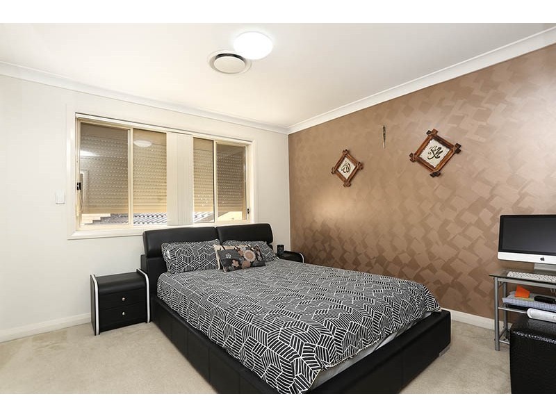 12 Zircon Street, Bossley Park NSW 2176