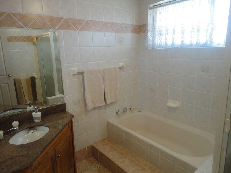 5 Pokolbin Place, Edensor Park NSW 2176