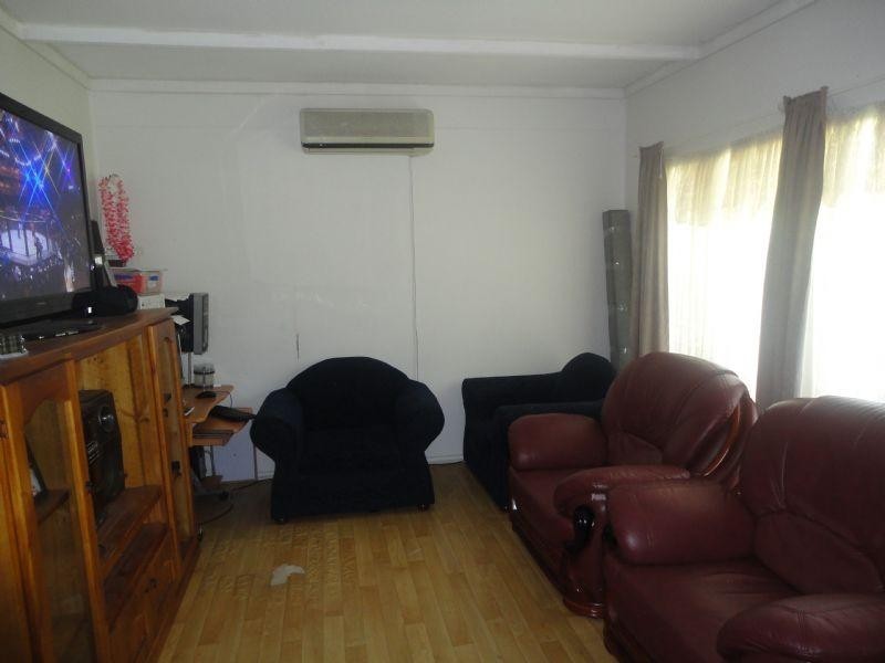 1 Mittiamo Street, Canley Heights NSW 2166