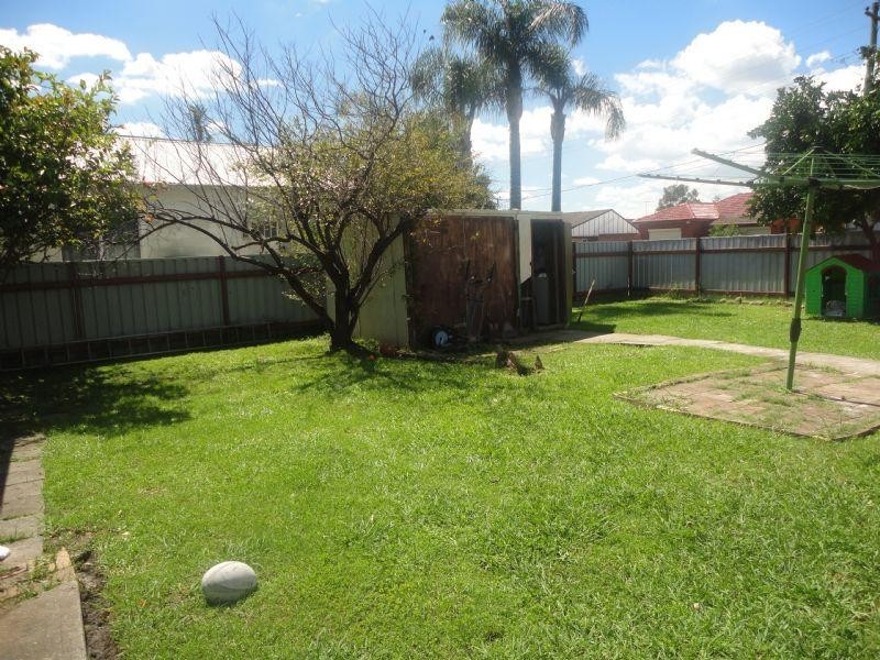 1 Mittiamo Street, Canley Heights NSW 2166