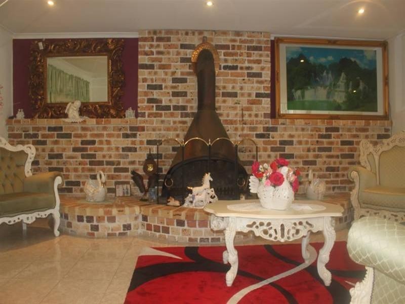 Fairfield West NSW 2165