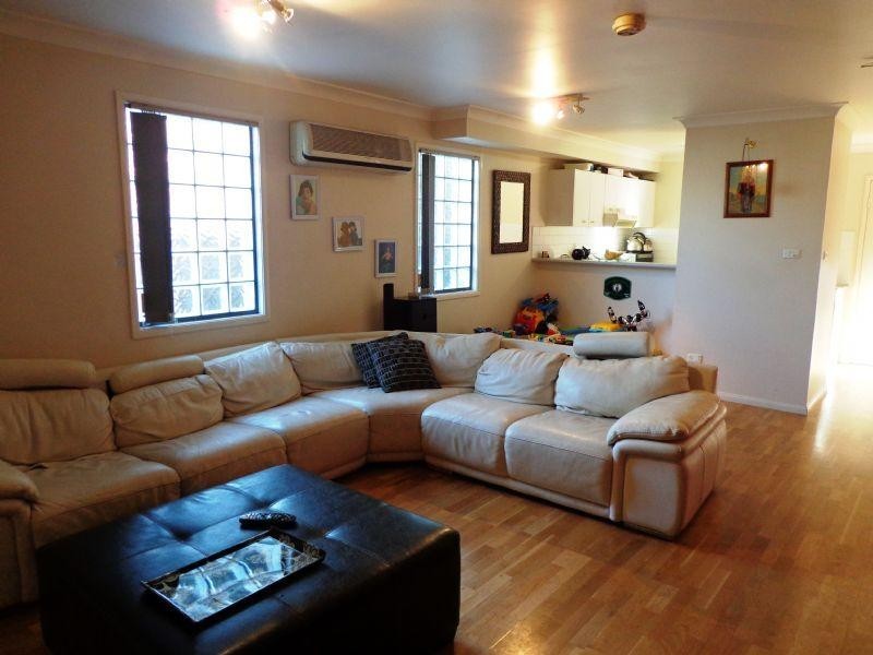 6/10-12 Fairlight Avenue, Fairfield NSW 2165