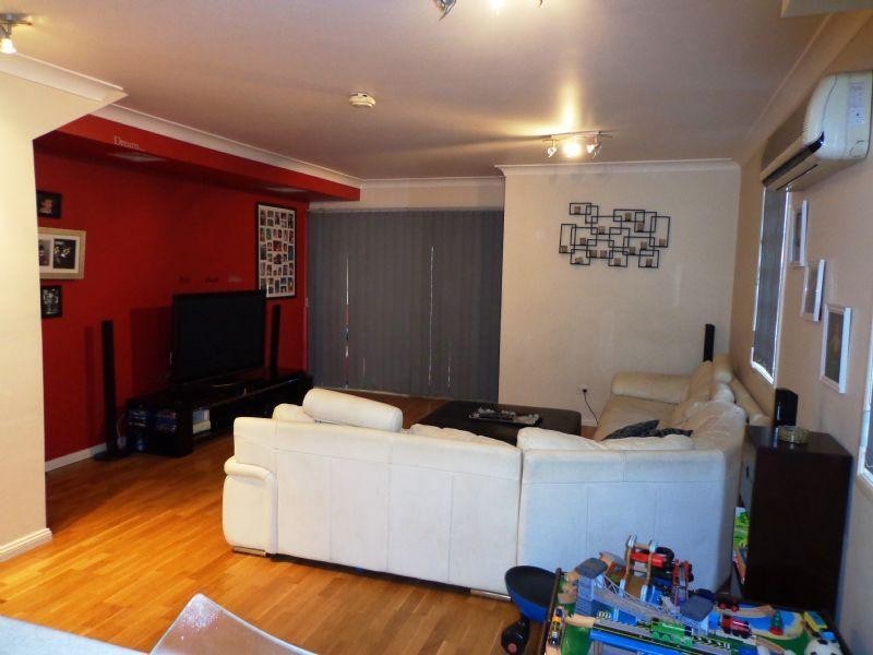 6/10-12 Fairlight Avenue, Fairfield NSW 2165