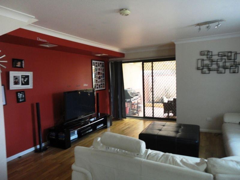 6/10-12 Fairlight Avenue, Fairfield NSW 2165