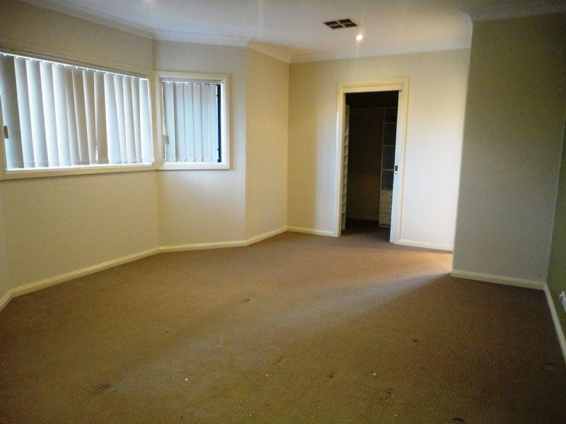 122B Camden Street, Fairfield Heights NSW 2165