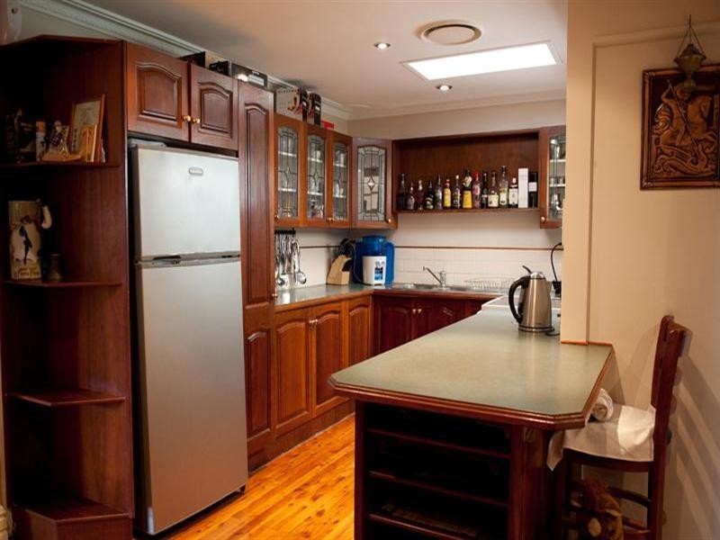 8 Mallacoota Street, Wakeley NSW 2176