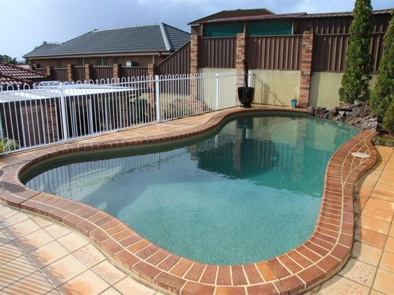 Abbotsbury NSW 2176