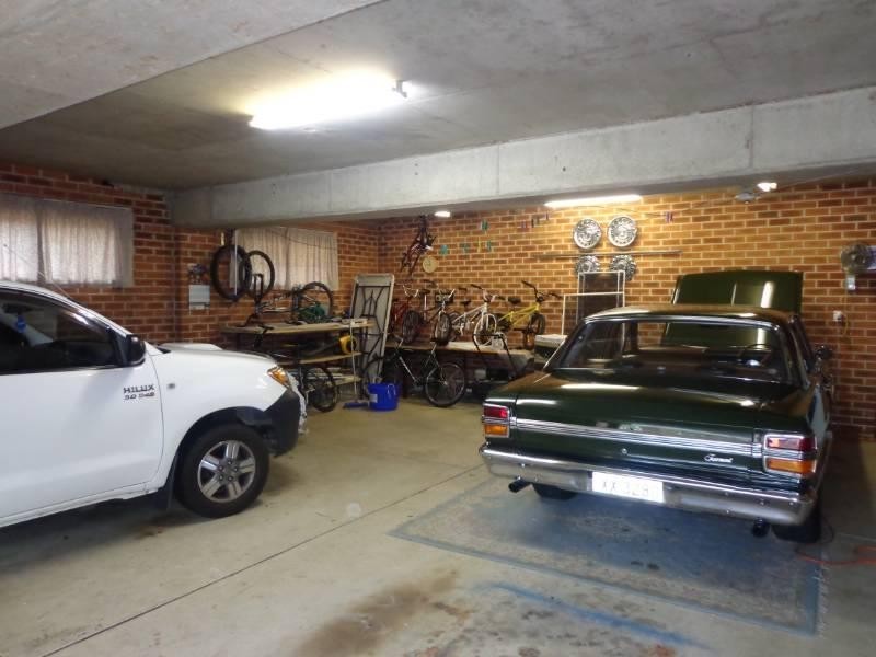 5 Falmer Street, Abbotsbury NSW 2176