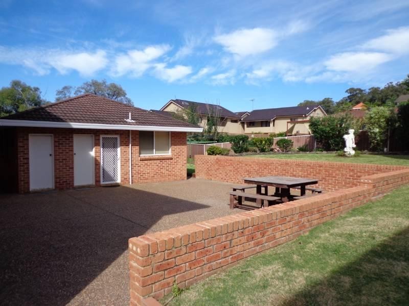 5 Falmer Street, Abbotsbury NSW 2176
