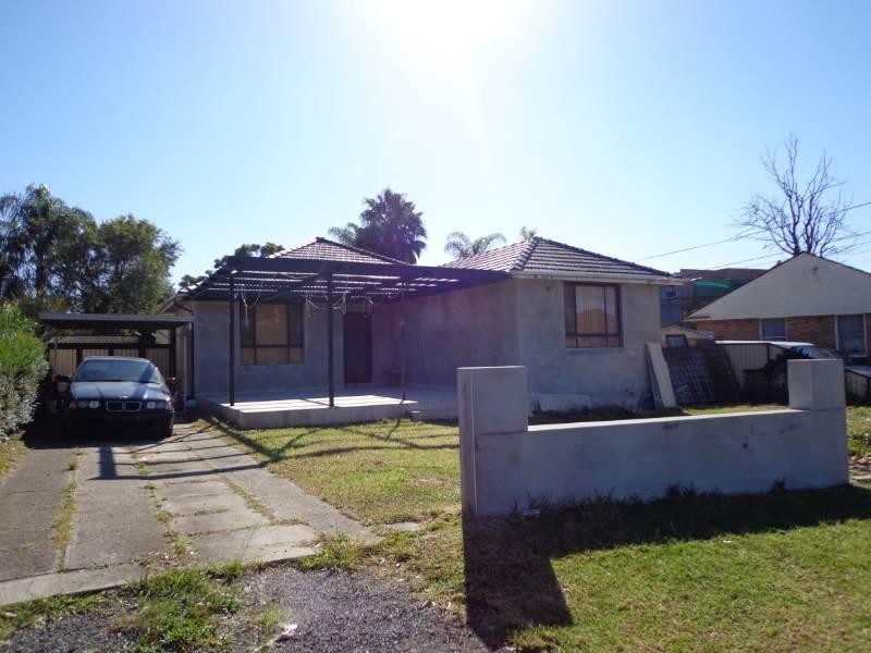 4 Goonaroi Street, Villawood NSW 2163