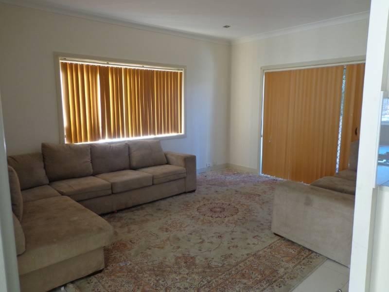 4 Goonaroi Street, Villawood NSW 2163