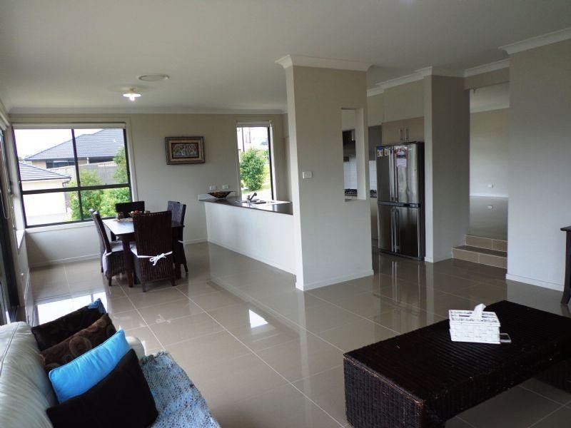 23 Jessie Street, Middleton Grange NSW 2171