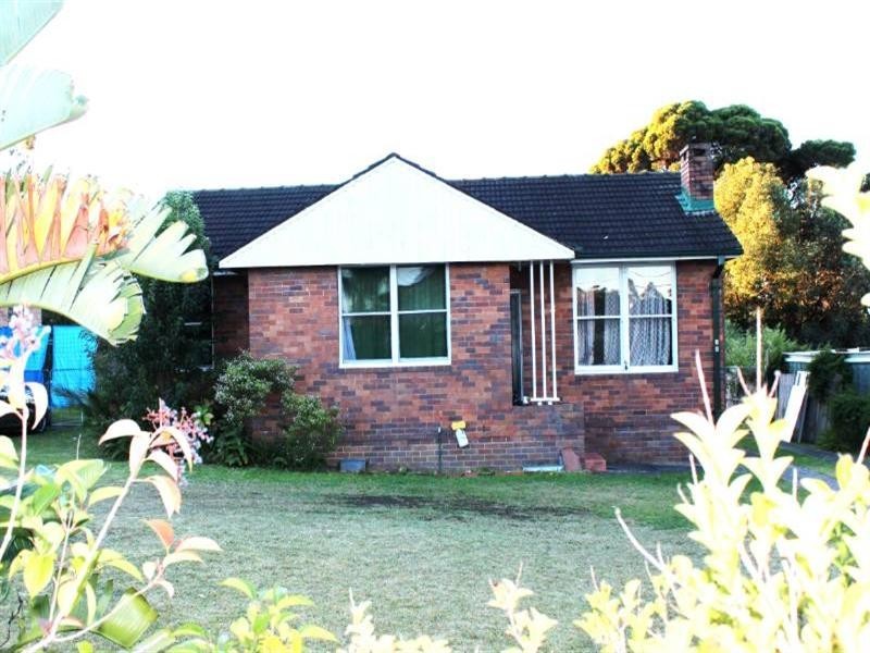 18 Gundaroo Street, Villawood NSW 2163