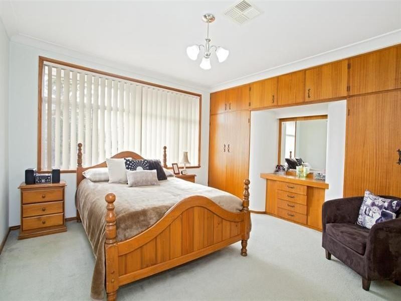 11 Parer Avenue, Condell Park NSW 2200