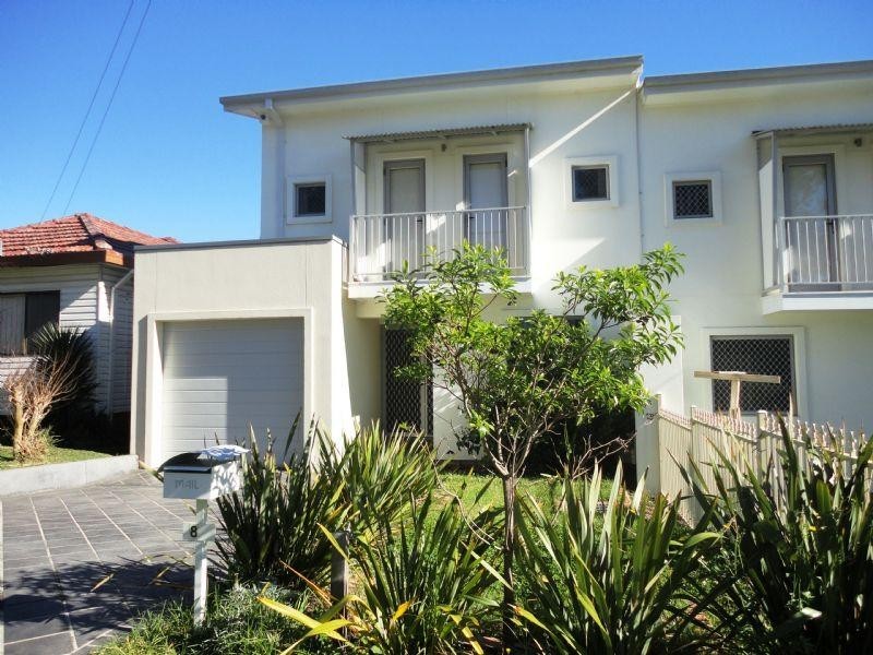 8 Andrew Avenue, Canley Heights NSW 2166