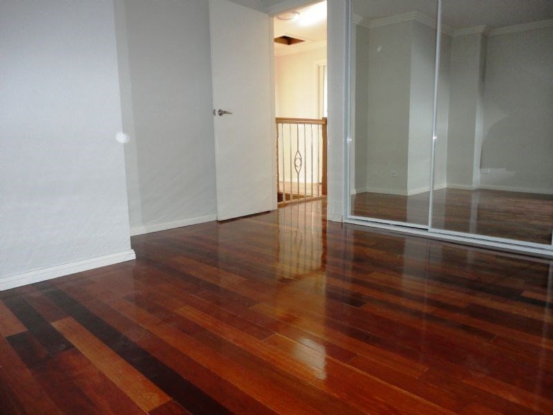 1 Parker Street, Fairfield West NSW 2165