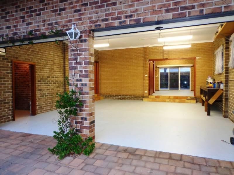 7 Evesham Place, Chipping Norton NSW 2170